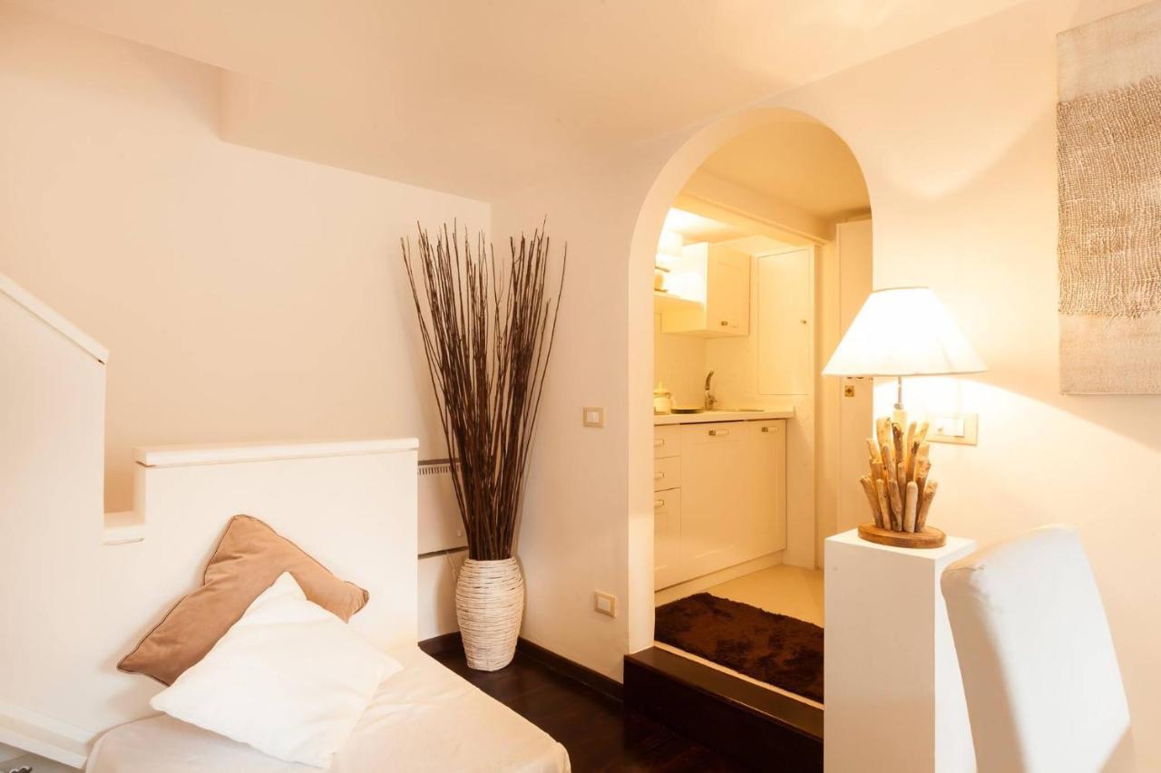 Navona Penthouse Apartment Rome Exterior photo